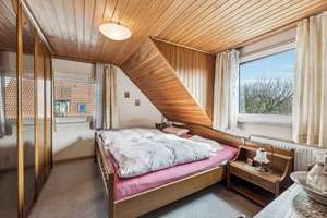 Charmantes ZFH auf traumhaftem Grundstück *
Kauf auf Nießbrauchbasis * Kein Sofortbezug ! – Die vollständige Adresse der Immobilie erhältst du vom Anbieter., 90451 Eibach, Nürnberg – Vorschaubild 14