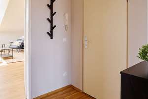 Kompakte Dachgeschosswohnung mit Terrasse und weitem Blick im Wrangelkiez – Wrangelstraße 90, 10997 Kreuzberg, Berlin – Vorschaubild 10