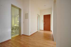 2. Obergeschoss, helle Altbauwohnung mit großem Balkon, Erstbezug nach Sanierung! – Trojanstr. 4, 30177 List, Hannover – Vorschaubild 6