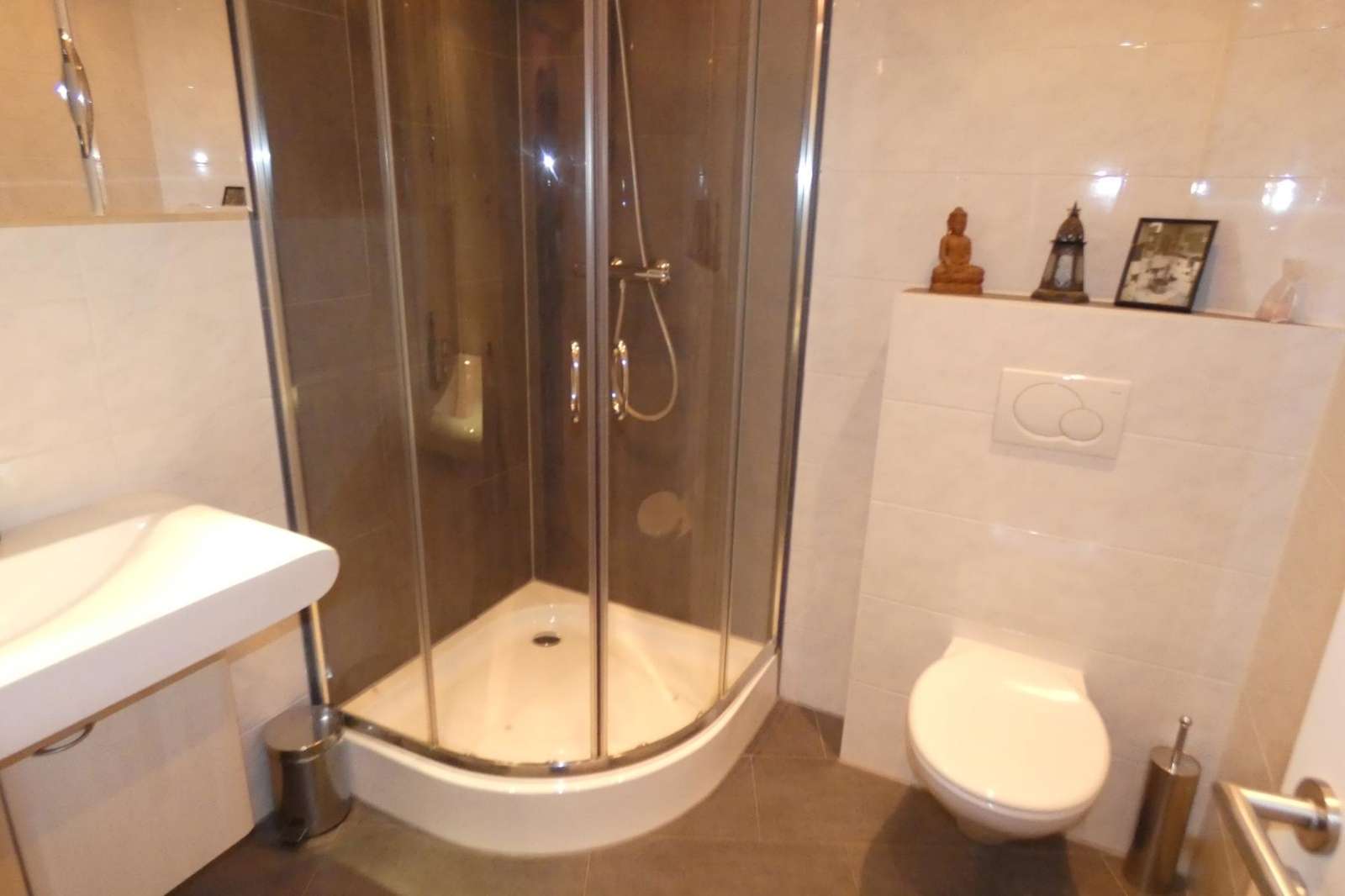 Immobilie in Issum - Gelegenheit in Issum: Saniertes 1-2 Familienhaus, flexibel nutzbar mit Garage, Keller u. Garten - Bild 0