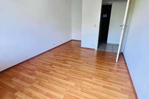 Großzügige Dreizimmerwohnung mit Riesenterrasse in Koblenz Niedernberg – An der Fausenburg 34, 56077 Niederberg, Koblenz – Vorschaubild 10