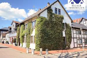 3-Familienhaus im Zentrum von Wolfenbütte – Rosenmüllerstr. 15, 38304 Wolfenbüttel – Vorschaubild 1