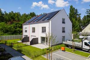Helles Reihenendhaus in Waldrandlage mit Photovoltaikanlage
