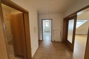Perfekt für Eigennutzer oder als attraktive Kapitalanlage attraktive 3-Zimmer-Dachgeschosswohnung. – Die vollständige Adresse der Immobilie erhältst du vom Anbieter., 75015 Bretten – Vorschaubild 7
