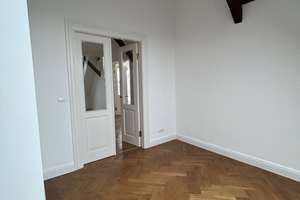 Attraktive 3-Zimmer Dachgeschosswohnung mit Balkon in Schöneberg – Monumentenstraße 13, 10829 Schöneberg, Berlin – Vorschaubild 11