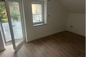 10363 - Modernes saniertes Einfamilienhaus mit Dachterrasse in Frankfurt-Praunheim – 60488 Praunheim, Frankfurt am Main – Vorschaubild 19