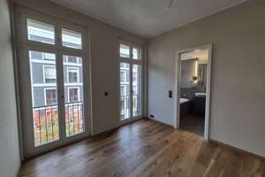 Property thumbnail 9