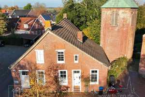 Gut vermietetes Dreifamilienhaus an der Bingumer Kirche – Leer (Kreis) – Vorschaubild 1