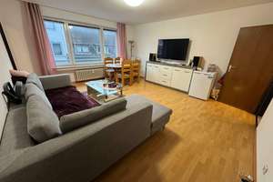 Renovierte 2-Zimmer Wohnung in zentral Düsseldorf 