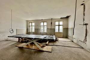 Property thumbnail 2