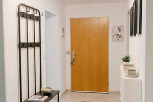 Lichtdurchflutetes Wohnglück im 5. OG: Modernisierte 2,5-Zimmer-Wohnung mit Balkon & Fernblick! – Westliche Karl-Friedrich-Straße 119, 75172 Weststadt, Pforzheim – Vorschaubild 9