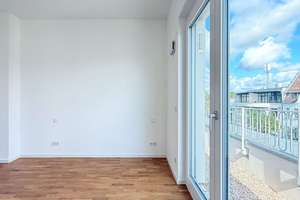 Dachgeschosswohnung nah Schloß Charlottenburg - Großzügige 2 Zimmerwohnung am Mierendorffplatz – Osnabrücker Straße 27, 10589 Charlottenburg, Berlin – Vorschaubild 7