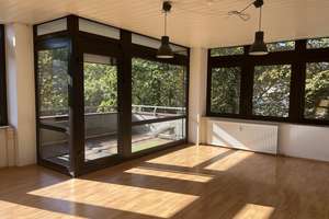 2-ZW mit Aufzug und sonnigem Balkon – Die vollständige Adresse der Immobilie erhältst du vom Anbieter., 70469 Feuerbacher Tal, Stuttgart – Vorschaubild 2