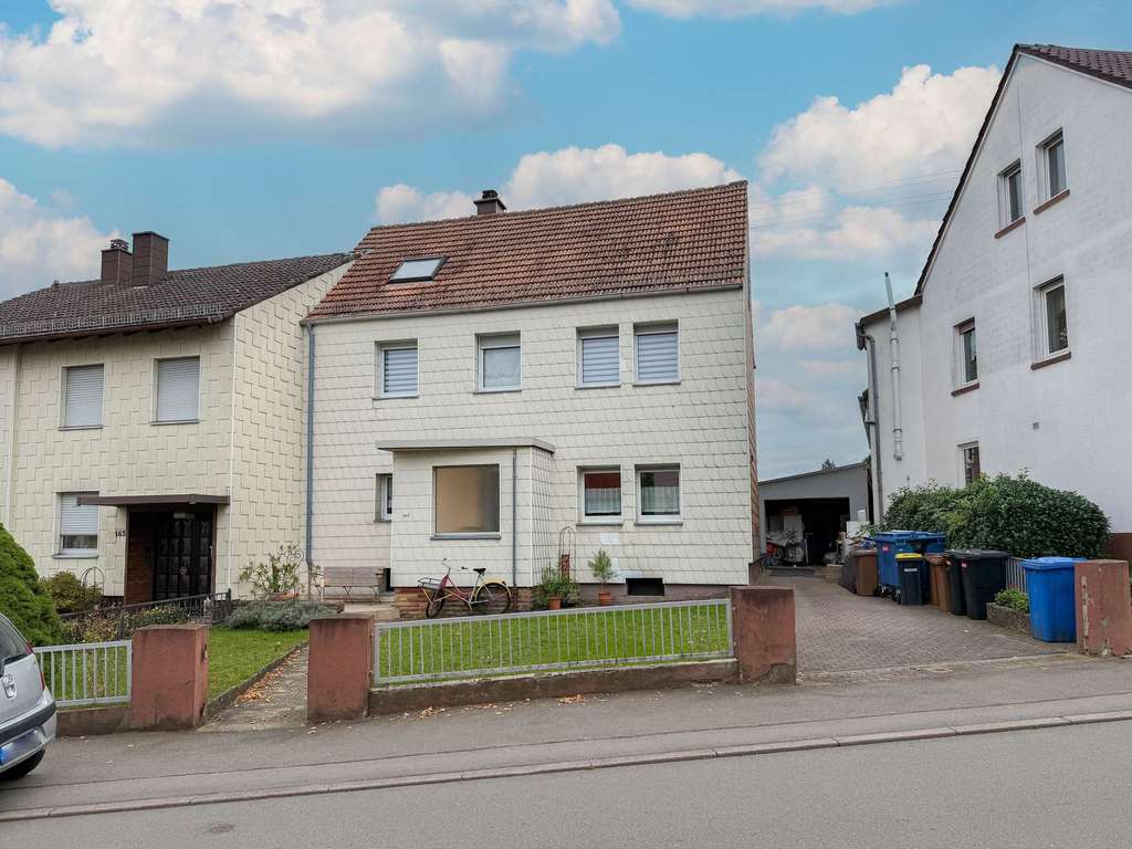 Ideal für Familien - Gepflegtes Einfamilienhaus mit großzügigem Garten