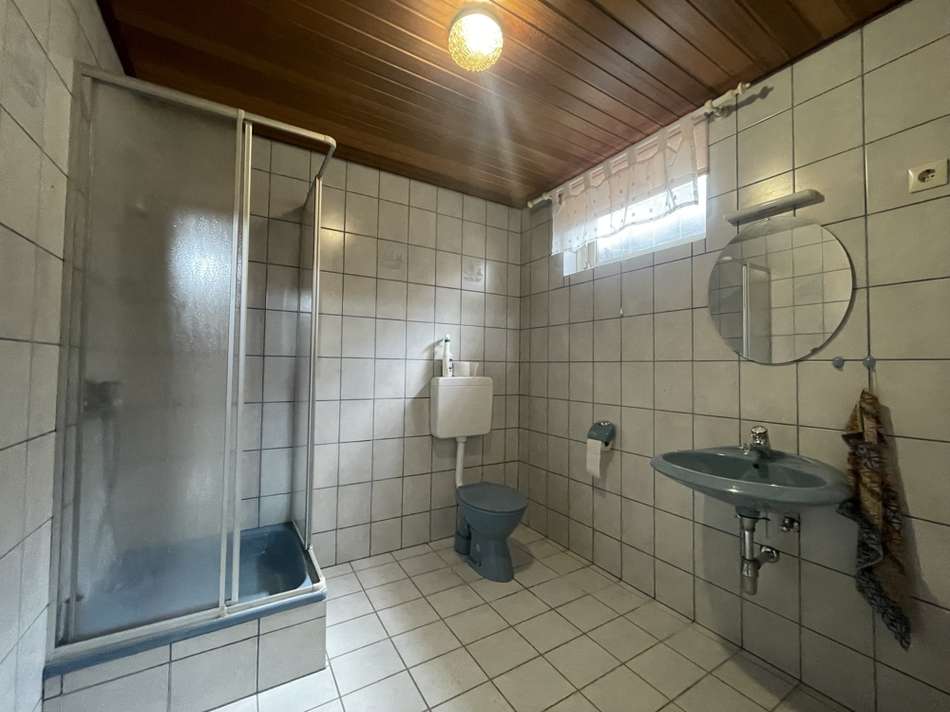 Badezimmer KG