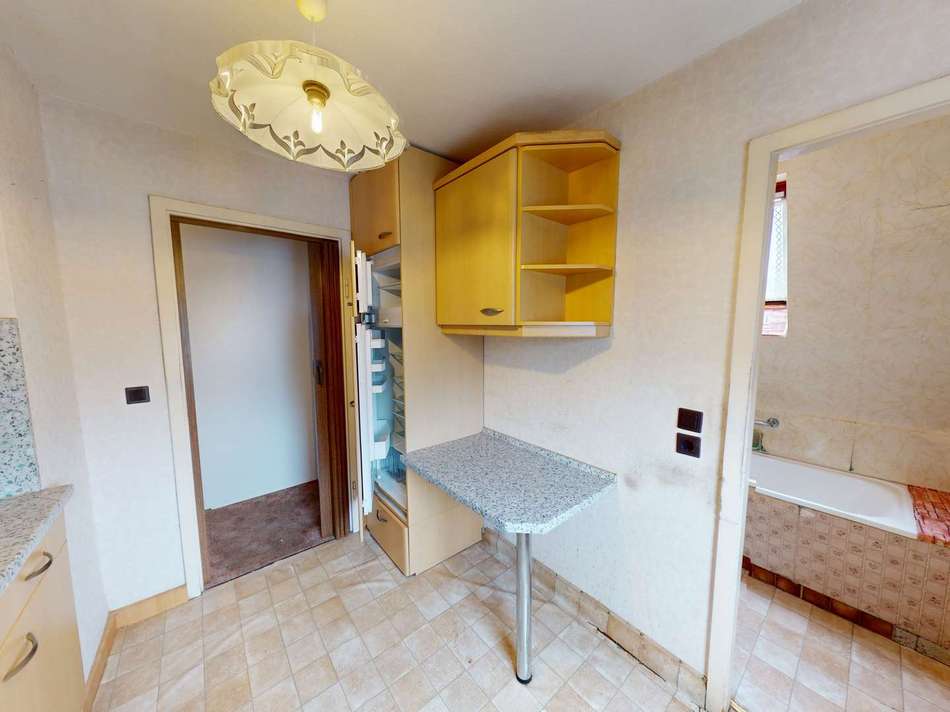 n12dBvBBdTbUaDeuXru1z29B-big 0