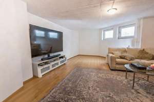 Ihr neues Zuhause in Wiesbaden-Aukamm stilvolles RMH mit Platz für die ganze Familie – Die vollständige Adresse der Immobilie erhältst du vom Anbieter., 65191 Bierstadt, Wiesbaden – Vorschaubild 15