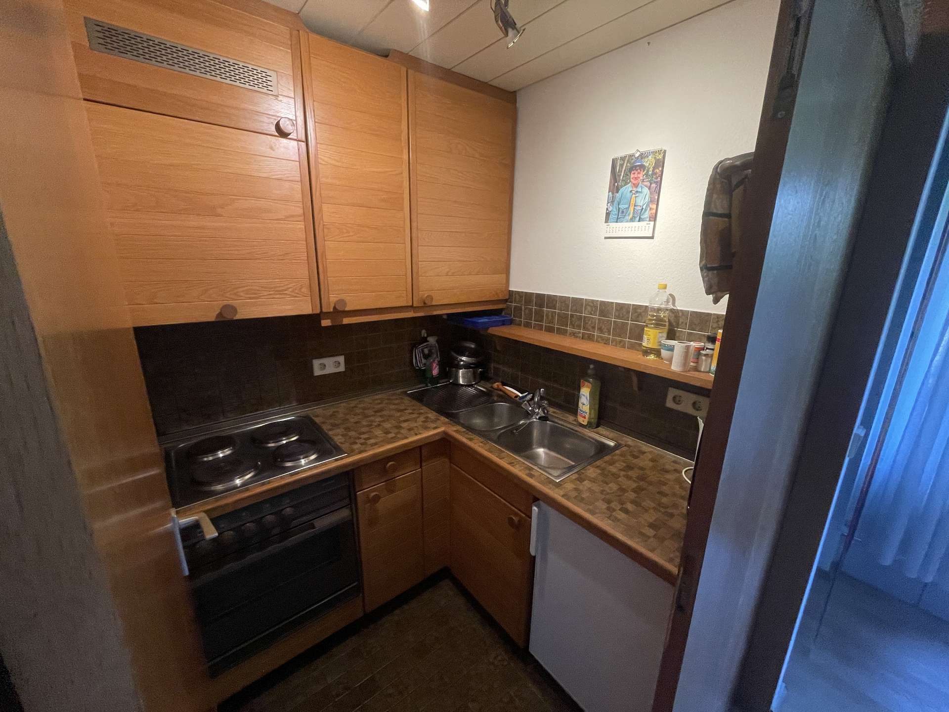 Immobilie in Bad Wildbad - 1,5 - Zi. Wohnung mit Schlafnische, Stellplatz u. Terrassen-Ausblick auf den Kurpark Bad Wildbad - Bild 0