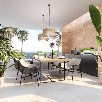 Penthouse mit großem Solarium in Estepona