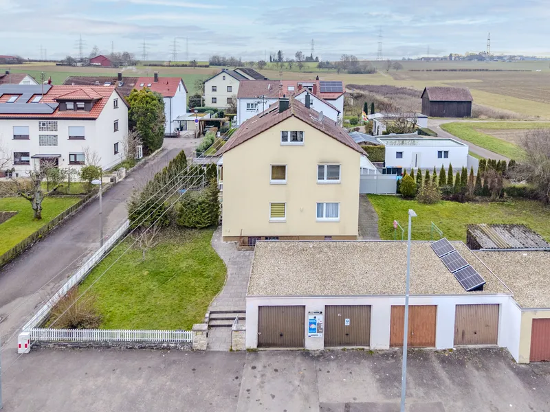 2-unit House – Sindelfingen/Maichingen – large plot, DG conversion potential - 2