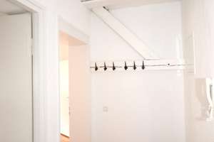 Gemütlich wohnen im Dachgeschoss – 2,5-Zimmer-Altbauwohnung in Neuhausen – Die vollständige Adresse der Immobilie erhältst du vom Anbieter., 80637 Dom Pedro, München – Vorschaubild 7