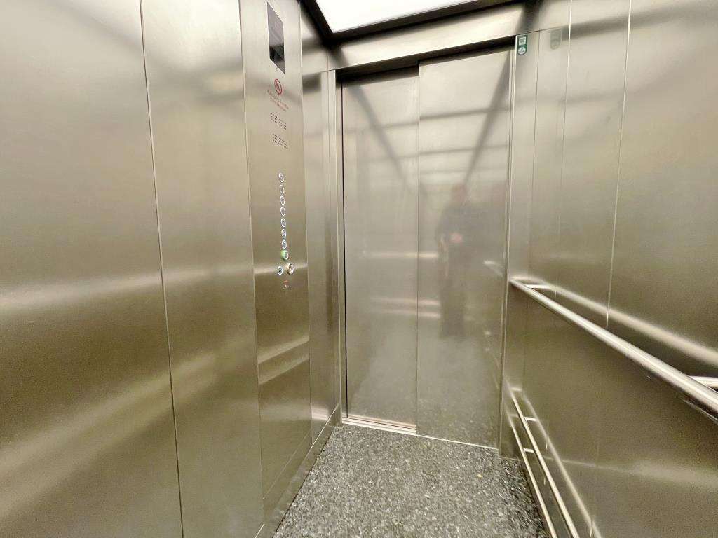 Freie Wohnung mit Renovierungsbedarf in Schilksee, Kiel – Bild 4