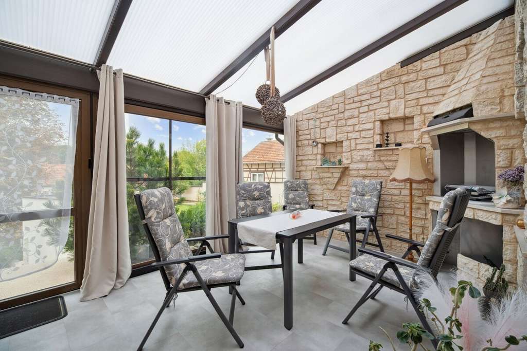 Immobilie in Kirchheilingen - Provisionsfrei – Familienfreundliches Haus in ruhiger Lage mit Einliegerwohnung und grünem Garten - Bild 4