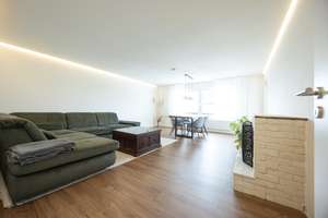Hochwertig sanierte 4-Zimmer-Wohnung mit Balkon – stilvoll wohnen in Klein Lafferde  – Die vollständige Adresse der Immobilie erhältst du vom Anbieter., 38268 Lengede – Vorschaubild 2