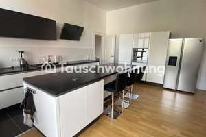 Tauschwohnung: Altbauwohnung mit Flügeltüren, Stuck, hohe Decken, Balkon