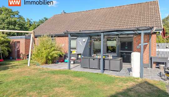 Bild von Modernes Kanadahaus mit Carport u. Stellplatz in ruhiger gepflegter Wohnsiedlung sucht neue Familie