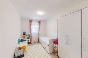 Neuwertiges Wohnensemble mit Einliegerwohnung, großer Sonnenterrasse und Doppelgarage – Die vollständige Adresse der Immobilie erhältst du vom Anbieter., 97249 Eisingen – Vorschaubild 9