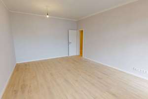 1 NKM FREI: Moderne 4-Zimmer-Wohnung mit Tageslichtbad und viel Helligkeit – Degenhof 2, 42651 Solingen-Mitte, Solingen – Vorschaubild 2