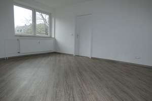 *** Gartenanmietung möglich! Modernisierte 4-Zimmerwohnung in attraktiver Lage! *** – Fürstäbtissinstr. 64, 45355 Borbeck-Mitte, Essen – Vorschaubild 4