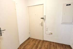 Stilvolle 1,5-Zimmer-Wohnung mit Aufzug – frisch renoviert in Top-Lage am Südbad – Ruhrallee 34, 44139 Ruhrallee, Dortmund – Vorschaubild 2