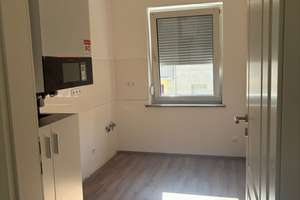 Frisch renovierte 3-Zimmer-Wohnung mit Balkon in zentraler Lage von Pfersee – Luitpoldstr 13, 86157 Pfersee-Süd, Augsburg – Vorschaubild 20
