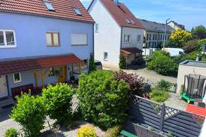 KILIAN IMMOBILIEN! EXKLUSIVE DHH AUS 2000 MIT 157 M² WFL IN ROTH!  EBK * 2 BÄDER * KELLER * GARAGE – Die vollständige Adresse der Immobilie erhältst du vom Anbieter., 91154 Roth – Vorschaubild 72