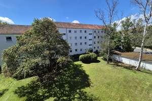 2 Zimmer mit Balkon, hell, zentral, Nähe MHH,  gute Verkehrsanbindung, im Grünen