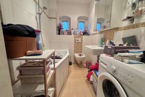 MODERNISIERTE WOHNUNG - SOLIDES BAUJAHR MIT BEGRÜNTEN AUSSENANLAGEN - ZUR ZEIT VERMIETET – Laehr´scher Jagdweg 54 ff, 14167 Zehlendorf, Berlin – Vorschaubild 2