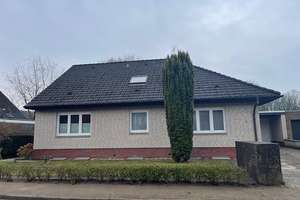 Zweifamilienhaus mit Vollkeller in TOP Lage von Burg – Die vollständige Adresse der Immobilie erhältst du vom Anbieter., 25712 Burg (Dithmarschen) – Vorschaubild 6