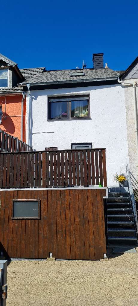 Immobilie in Trittenheim - Hochwasserfreies, modernisiertes Reihenmittelhaus in Trittenheim – Voll möbliert & 2 Stellplätzen  - Bild 2