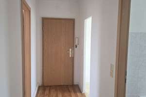 Tolle 3 -Raumwohnung mit Tageslichtbad und Balkon! – Straße der Einheit 21, 39624 Kalbe (Milde) – Vorschaubild 5