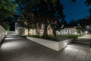 Exclusive Garden Residence in Berlin-Dahlem with Private Spa & Park Access – Bernadottestrasse 29, 14195 Schmargendorf, Berlin – Vorschaubild 9
