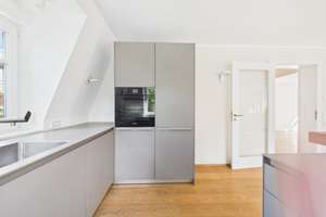 Harlaching von seiner schönsten Seite – stilvolle 3-Zimmer-Wohnung mit Sonnenterrasse und Balkon – 81545 Harlaching, München – Vorschaubild 20