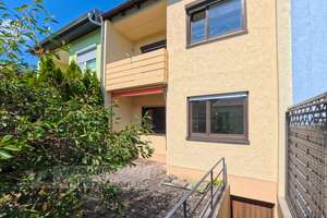 Gepflegtes Reihenmittelhaus mit Garten und Balkon in Orschel Hagen zu verkaufen! – Die vollständige Adresse der Immobilie erhältst du vom Anbieter., 72760 Reutlingen-Mitte, Reutlingen – Vorschaubild 10