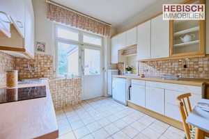 + LEBEN IN EXKLUSIVER LAGE + FREISTEHENES EINFAMILIENHAUS MIT TRAUMGRUNDSTÜCK + – Krefeld – Vorschaubild 14