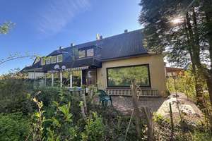 In begehrter Lage: Interessantes Haus mit zwei 4-Zi-Wohnungen, Glasfaser- & Fernwärmeanschluss – Die vollständige Adresse der Immobilie erhältst du vom Anbieter., 38448 Tiergartenbreite, Wolfsburg – Vorschaubild 2