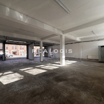 ca. 200 m² ebenerdige Lager-/Showroom-/Atelierfläche