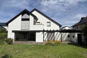 Licht, Raum & Architektur – exklusives Architektenhaus in ruhiger Top-Lage (Sackgasse)