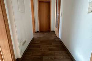 Ruhig gelegene 3-Raum Wohnung mit Balkon – Friedrich-Ludwig-Jahn-Straße 9, 39240 Calbe (Saale) – Vorschaubild 3