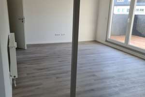 ZOO-VIERTEL; SCHÖNE und HELLE 2-Zimmer-DG.-Wohnung mit Dachterrasse – Hindenburgstraße 1, 42117 Elberfeld West, Wuppertal – Vorschaubild 17